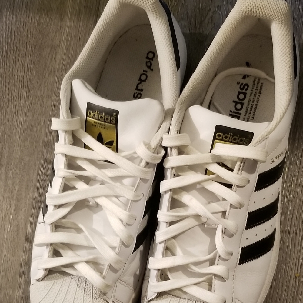 Adidas - Picture 2 of 7